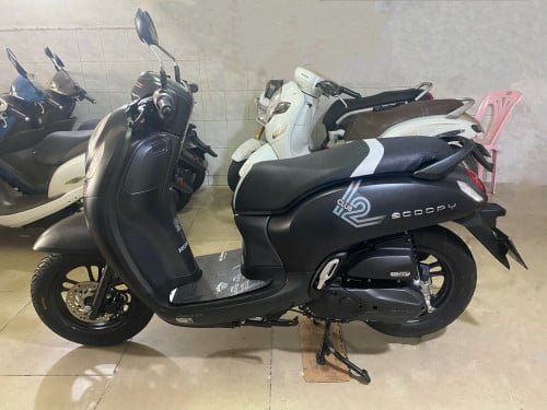 Scoopy I 2022 ( ប្រើ smarty ម៉ូតូនៅស្អាត 80% ខ្ចៅខ្ចងសំណុំសុីន)