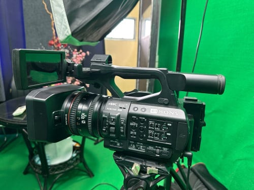 Sony Z190 ចំនួន3គ្រឿង