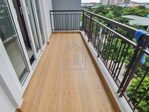 Spacious 2 Bedrooms Apartment for RENT near CIA High School_St.2004