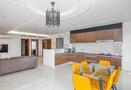 Spacious 2 Bedrooms Apartment for RENT near CIA High School_St.2004