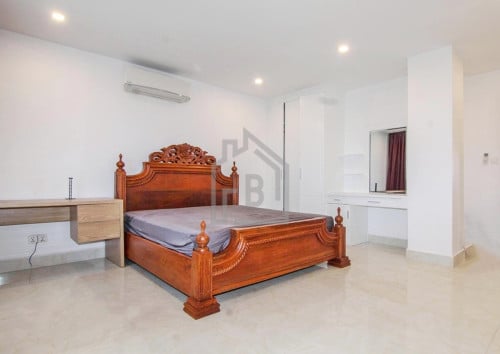 Spacious 2 Bedrooms Apartment for RENT near CIA High School_St.2004