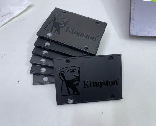SSD Kingston 1024GB (second hand) មួយ​ទឹក​នៅថ្មីៗ