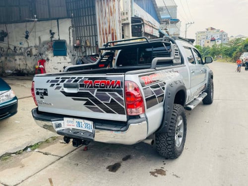 Tacoma ឆ្នាំ 2006 អូតូប៉ុងពីរទ្រង់វែងទិញពីម្ចាស់ដើមទីមួយឡានស្អាតអត់មានបុកអត់មានប៉ះ