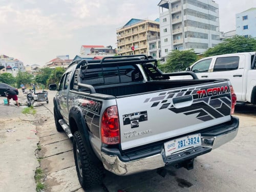 Tacoma ឆ្នាំ 2006 អូតូប៉ុងពីរទ្រង់វែងទិញពីម្ចាស់ដើមទីមួយឡានស្អាតអត់មានបុកអត់មានប៉ះ