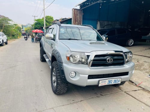 Tacoma ឆ្នាំ 2006 អូតូប៉ុងពីរទ្រង់វែងទិញពីម្ចាស់ដើមទីមួយឡានស្អាតអត់មានបុកអត់មានប៉ះ