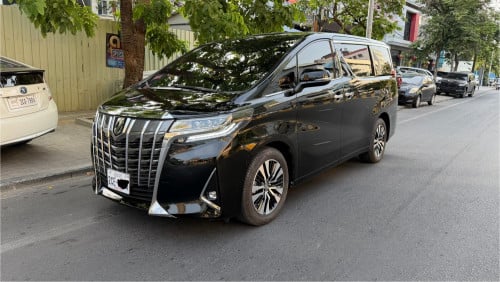 Toyota Alphard 2018