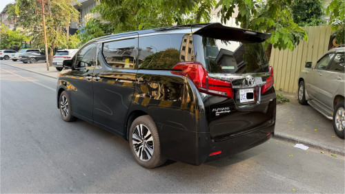 Toyota Alphard 2018