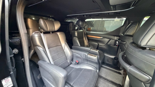 Toyota Alphard 2018