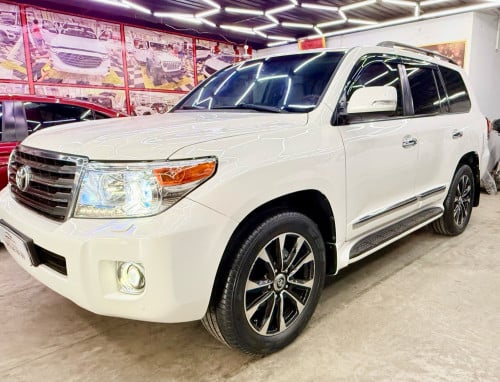 Toyota Land Cruiser GXR 2013 Full options