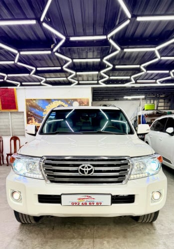 Toyota Land Cruiser GXR 2013 Full options