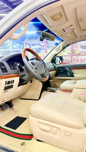 Toyota Land Cruiser GXR 2013 Full options