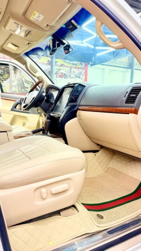 Toyota Land Cruiser GXR 2013 Full options