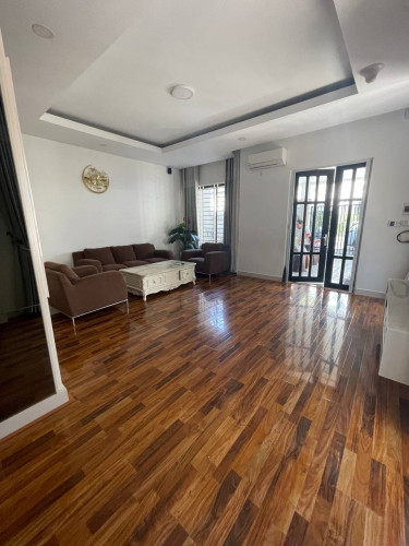 Twin A Villa for rent Peng Hout Boeung Snor
