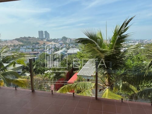 VILLA FOR SALE: Sunset Villa with Private Pool