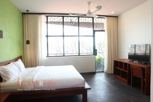 Western style 1 bedroom serviced apartment for rent in Russian Market