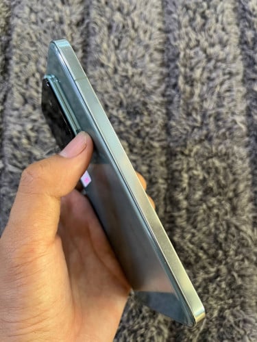Xiaomi 14 12GB 512GB 99%អត់ឆ្នាំងសាក