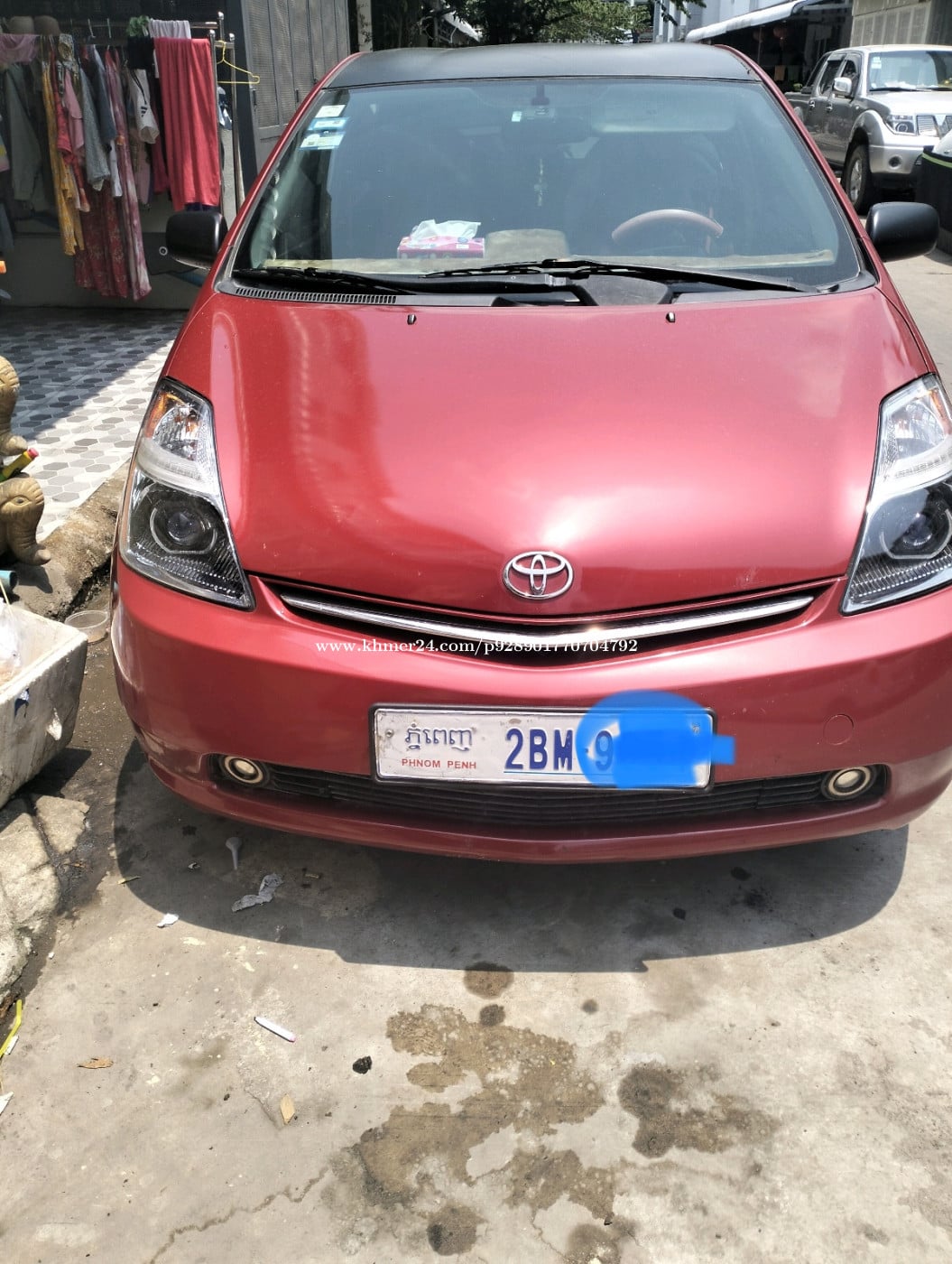 ចង់លក់រថយន្ត toyota prius 2006