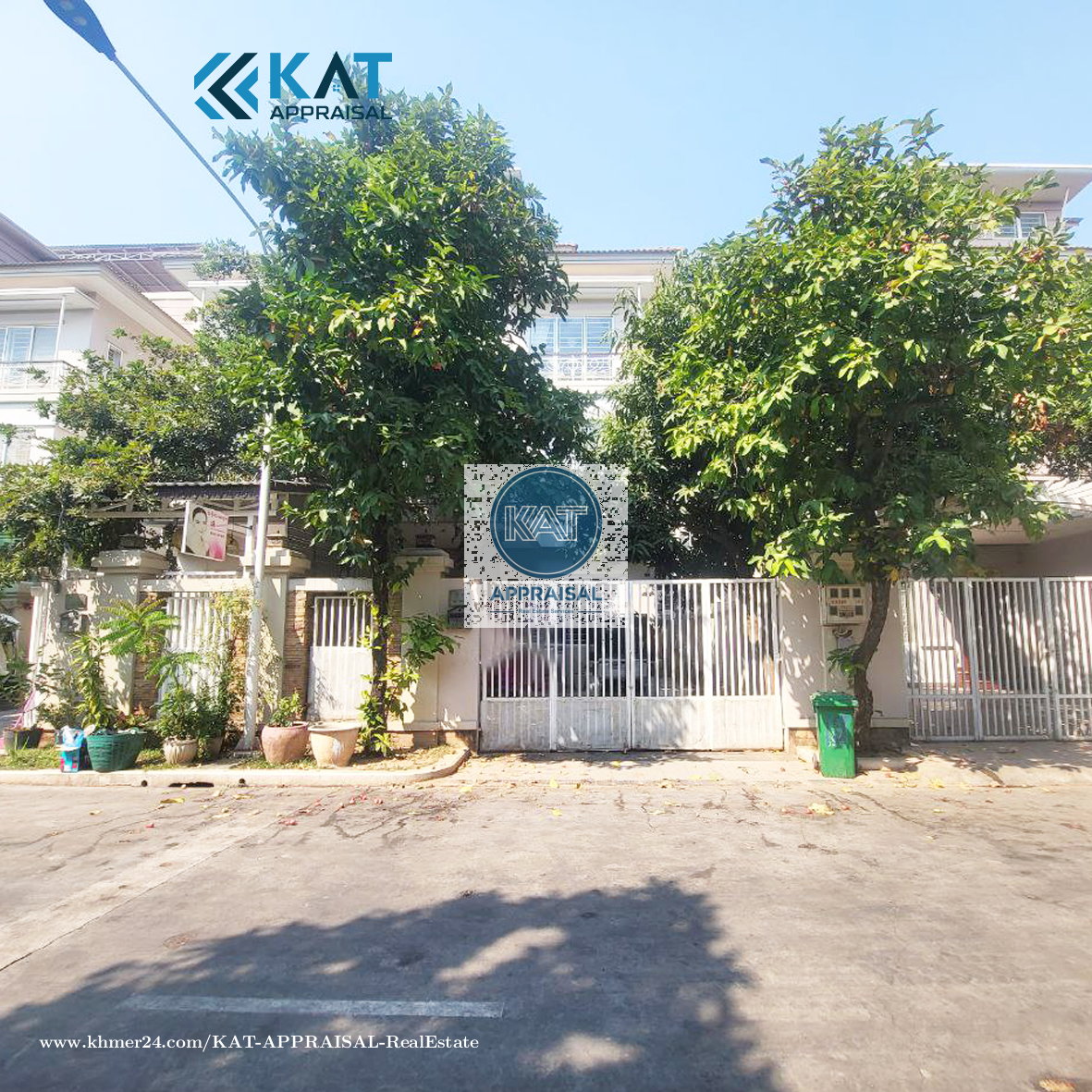 វីឡាភ្លោះសម្រាប់ជួល | Twin A Villa For Rent