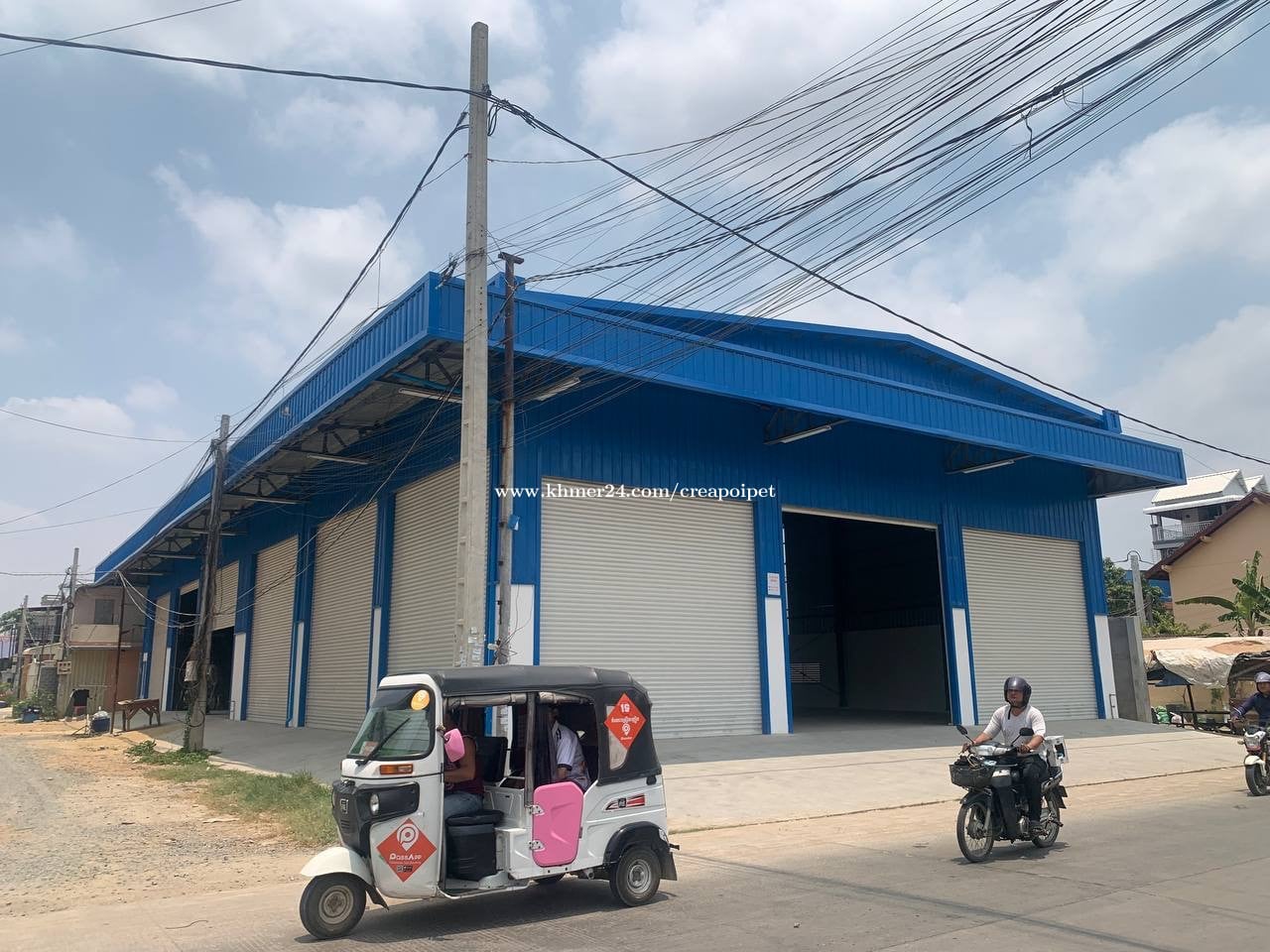 ឃ្លាំងសម្រាប់ជួលនៅសែនសុខ / Warehouse for Rent in Khan Sen Sok