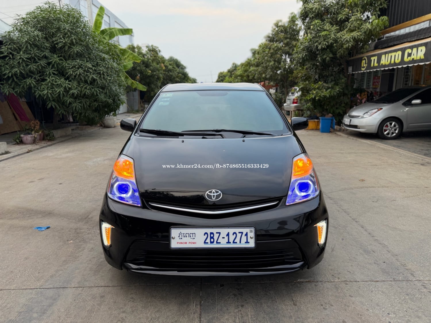 09 Full Options តម្លៃ 11400$