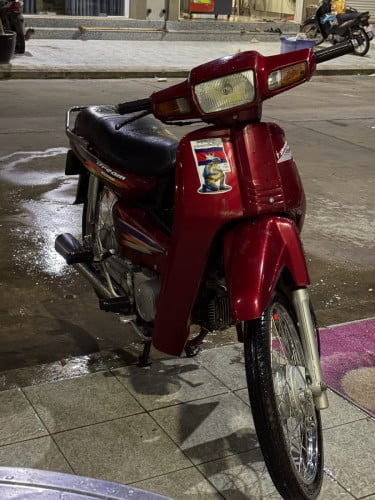 សេរីចាស់តែនៅអេម