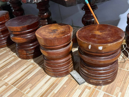 គ្រឿងសង្ហារឹមនៅផ្ទះផ្ទាល់តម្លៃសមរម្យ