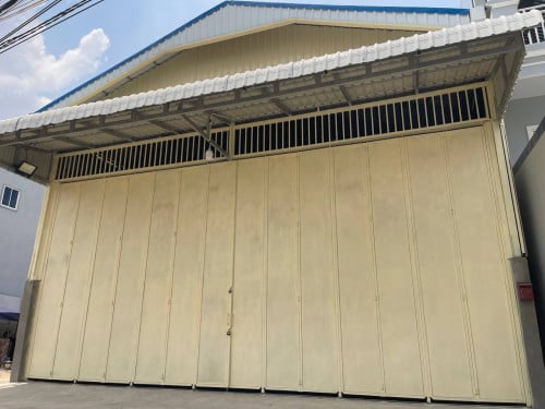 ឃ្លាំងថ្មីសំរាប់ជួលនៅគោករកា