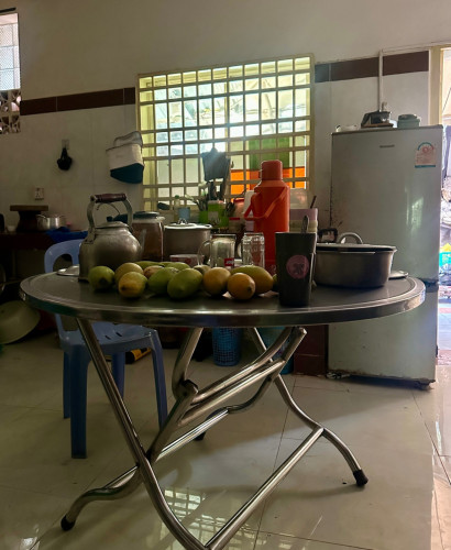 ផ្ទះជួលមានសំភារៈពេញ អាចស្នាក់នៅនិងរកសុីបាន