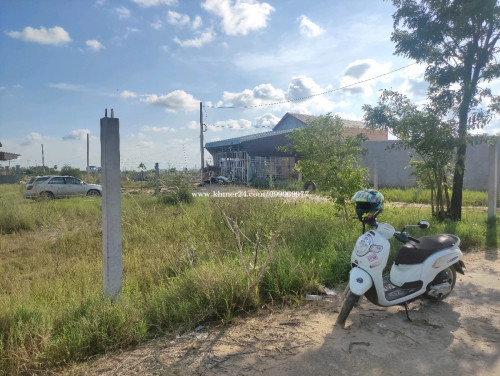 ដីលក់ឡៃឡុង 10×20m - ជិតរោងចក្រហនុមាន