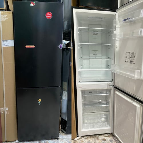 ទូទឹកកកជជុះធំទូលាយ1m70ខ្ចីសំនុំ