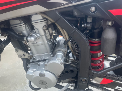 ម៉ូតូលក់ កម្លាំង250cc