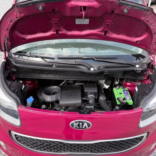 $8,800 Kia Ray 2013 ពណ៌ហុងស៊ុយ