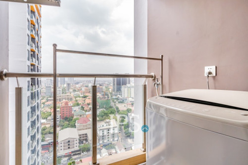 #ForSale ๐๏ธ 2 Bedroom Condo โ Time Square 3