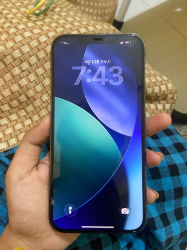 លក់ iPhone 12 Pro Max នៅស្អាត