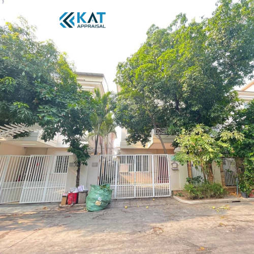 វីឡាភ្លោះសម្រាប់លក់ l Twin A Villa For Sale