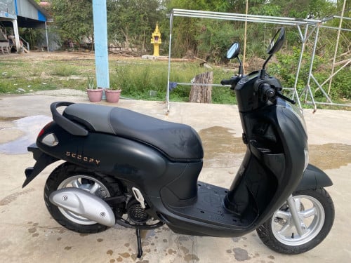 ខ្ញុំចង់លក់ Scoopy 2025 ថ្មីកេស