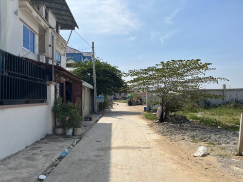 🏠 អចលនទ្រព្យ លក់ឡាយឡុង (Auctioned Properties) 🏷