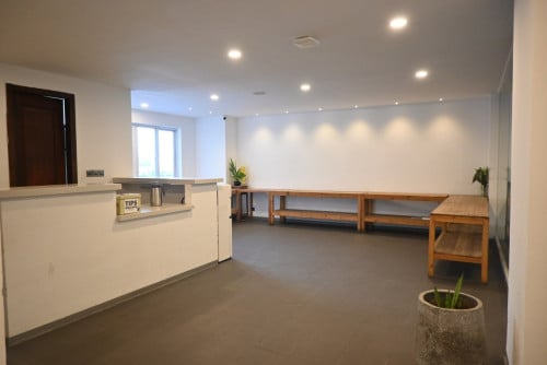 🏢 SHOP SPACE FOR RENT – BKK3