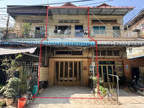 ๐ฆLink House Available for Urgent Sale at a Special Price (Negotiable).