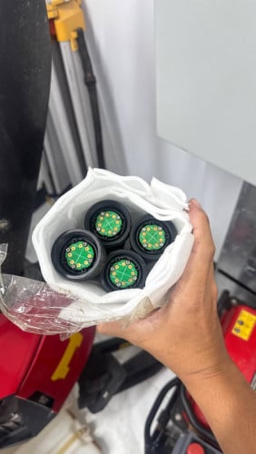 លក់ ឈុតដ្រូនកសិកម្ម XAG 3គ្រឿង (មួយទឹក សំណុំហ្ស៊ីន)