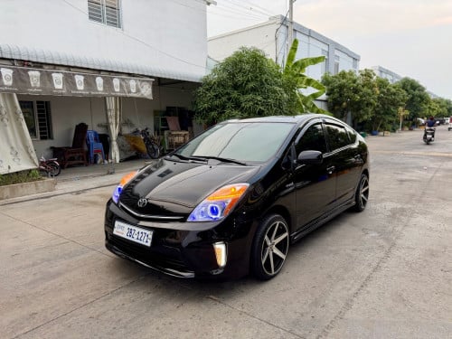 09 Full Options តម្លៃ 11400$