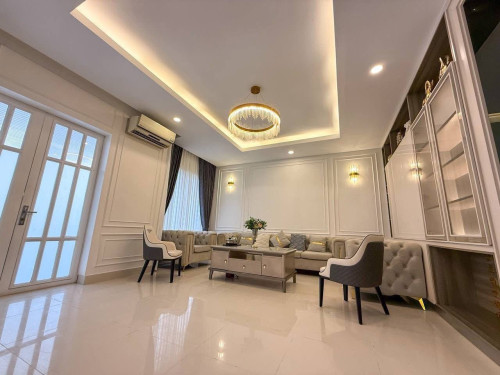 2500$ Twins Villa Borey Penghout Boeung Snor For Rent