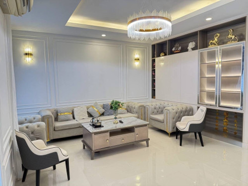 2500$ Twins Villa Borey Penghout Boeung Snor For Rent