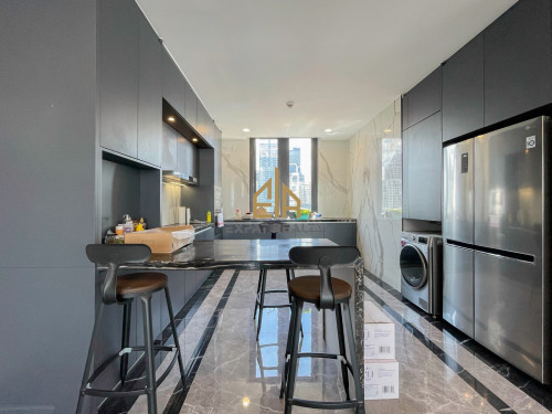 3 Bedroom Penthouse serviced apartment for rent in BKK1- Phnom Penh
