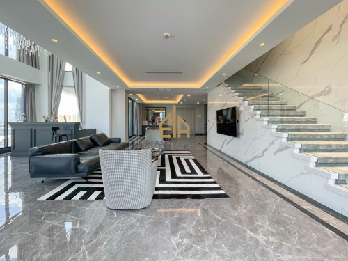 3 Bedroom Penthouse serviced apartment for rent in BKK1- Phnom Penh