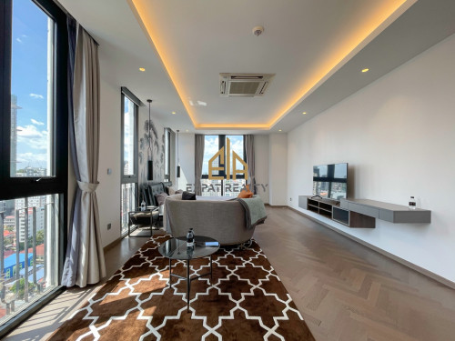 3 Bedroom Penthouse serviced apartment for rent in BKK1- Phnom Penh