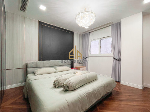 4 Bedroom Nobles Condo for rent in Boeng Kak 1- Phnom Penh