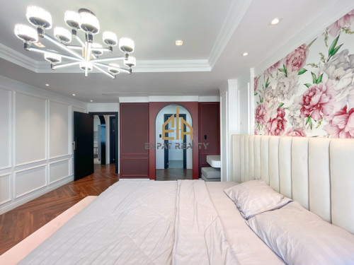4 Bedroom Nobles Condo for rent in Boeng Kak 1- Phnom Penh