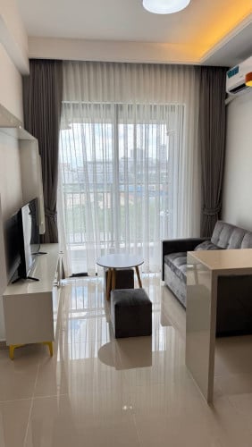 60M Road R&F MIRO FOR RENT
