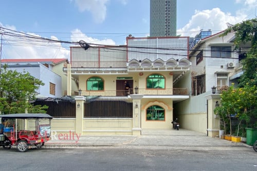 9 Bedroom Commercial Villa For Rent in Daun Penh